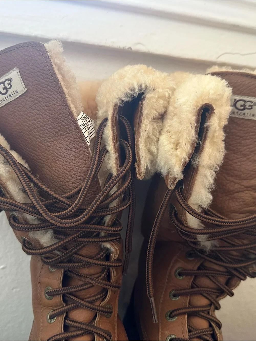 UGG Tan Leather Shearling Lace-Up Winter Boots